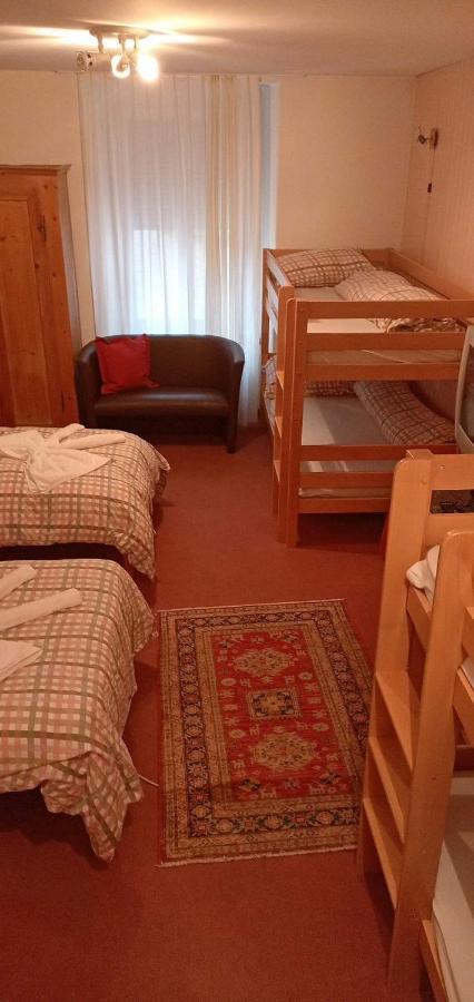 Garni Fluela Susch Hotel Ngoại thất bức ảnh